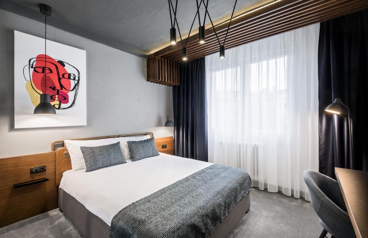 7 Rooms Suites Belgrade Exterior photo
